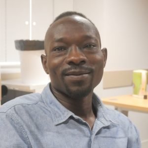 Lire la suite à propos de l’article Ahmad ADAM… un long voyage